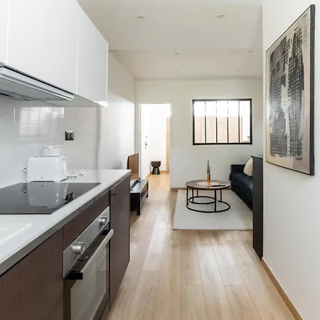 Truffaut Batignolle Charming Apartment 4P 1Br Apartment *